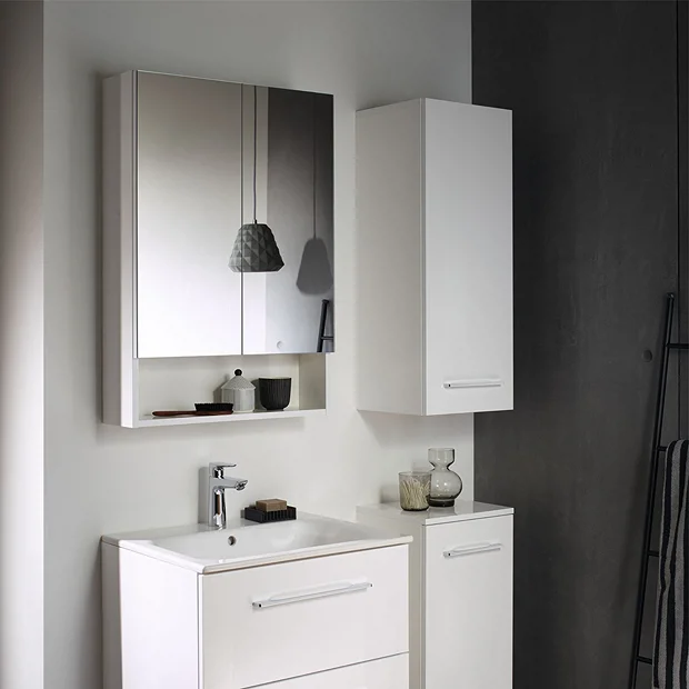 Geberit Selnova Square S 588mm White 2-Door Mirror Cabinet 3 Geberit Selnova Square S 588mm White 2-Door Mirror Cabinet